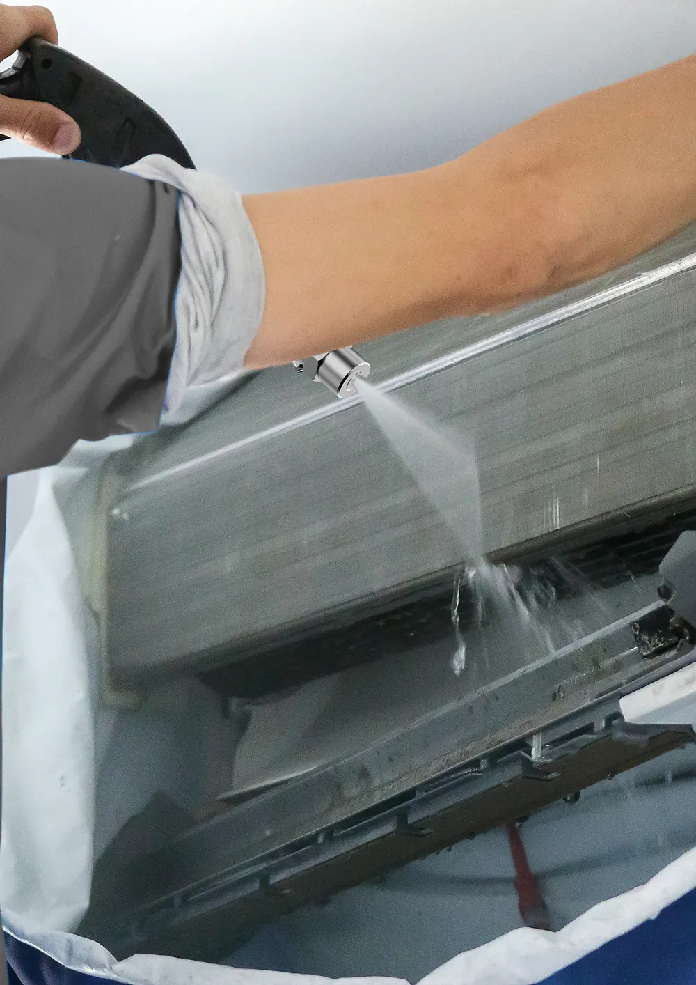 Аккумуляторная мойка высокого давления WIPCOOL C28B